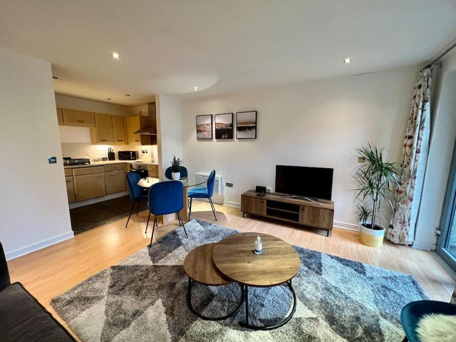 Brownberry Tree Serviced Apartment CBG Extérieur photo