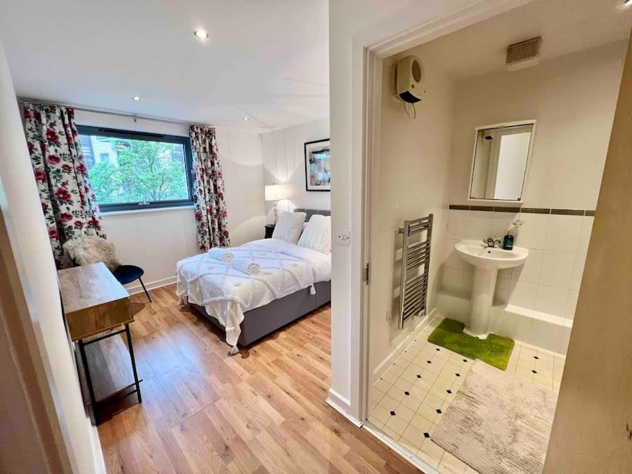 Brownberry Tree Serviced Apartment CBG Extérieur photo