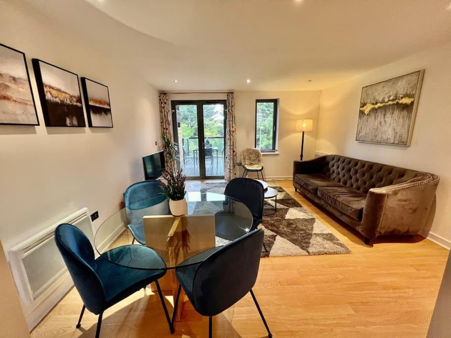 Brownberry Tree Serviced Apartment CBG Extérieur photo