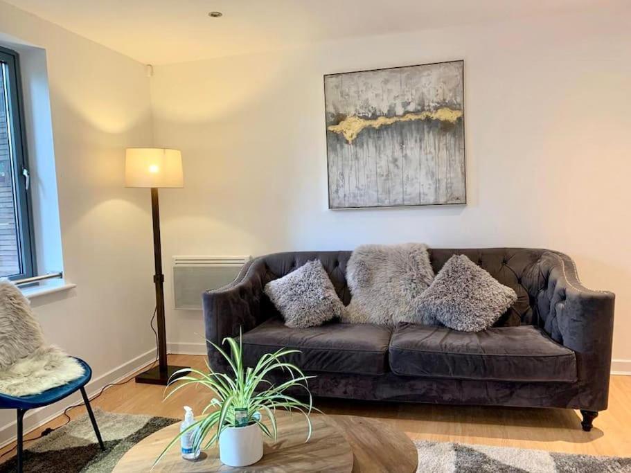 Brownberry Tree Serviced Apartment CBG Extérieur photo